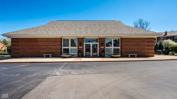 $315,000 | 8651 Jaffa Ct Drive East, Unit 36, Indianapolis, IN 46260