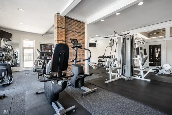 $315,000 | 8651 Jaffa Ct Drive East, Unit 36, Indianapolis, IN 46260