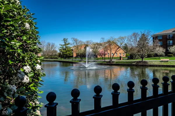 $315,000 | 8651 Jaffa Ct Drive East, Unit 36, Indianapolis, IN 46260