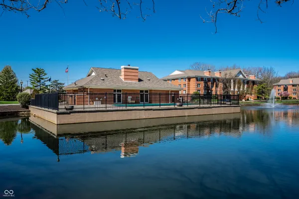 $315,000 | 8651 Jaffa Ct Drive East, Unit 36, Indianapolis, IN 46260