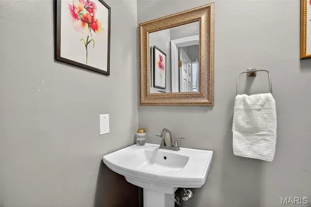 $599,900 | 3209 Shenandoah Avenue, St. Louis, MO 63104