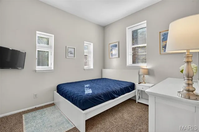 $599,900 | 3209 Shenandoah Avenue, St. Louis, MO 63104