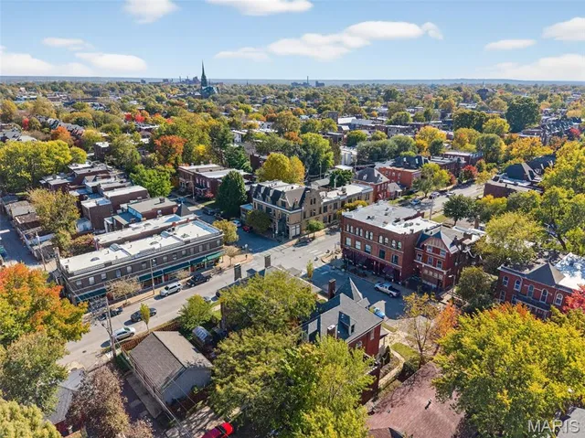 $599,900 | 3209 Shenandoah Avenue, St. Louis, MO 63104