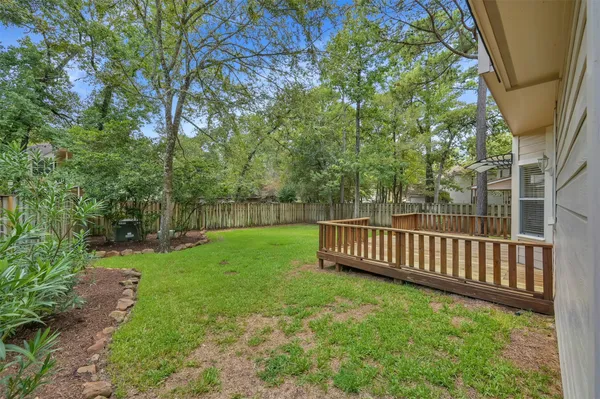 $2,600 | 86 North Apple Springs Circle, The Woodlands, TX 77382