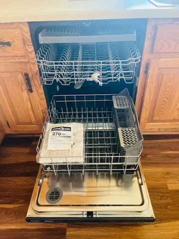 $429,000 | W8918 County Highway West, Crivitz, WI 54114