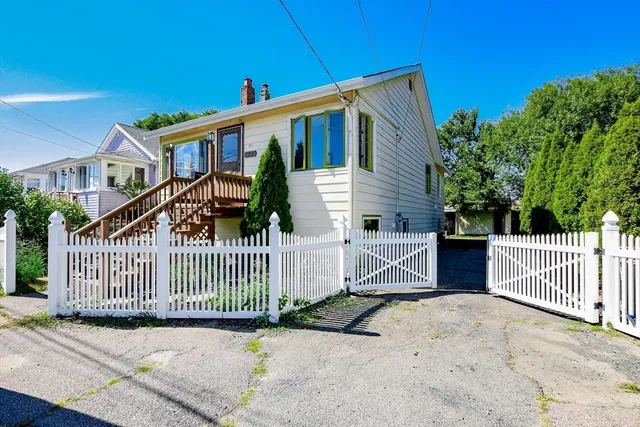 $485,000 | 23 Bates Street, Hull, MA 02045