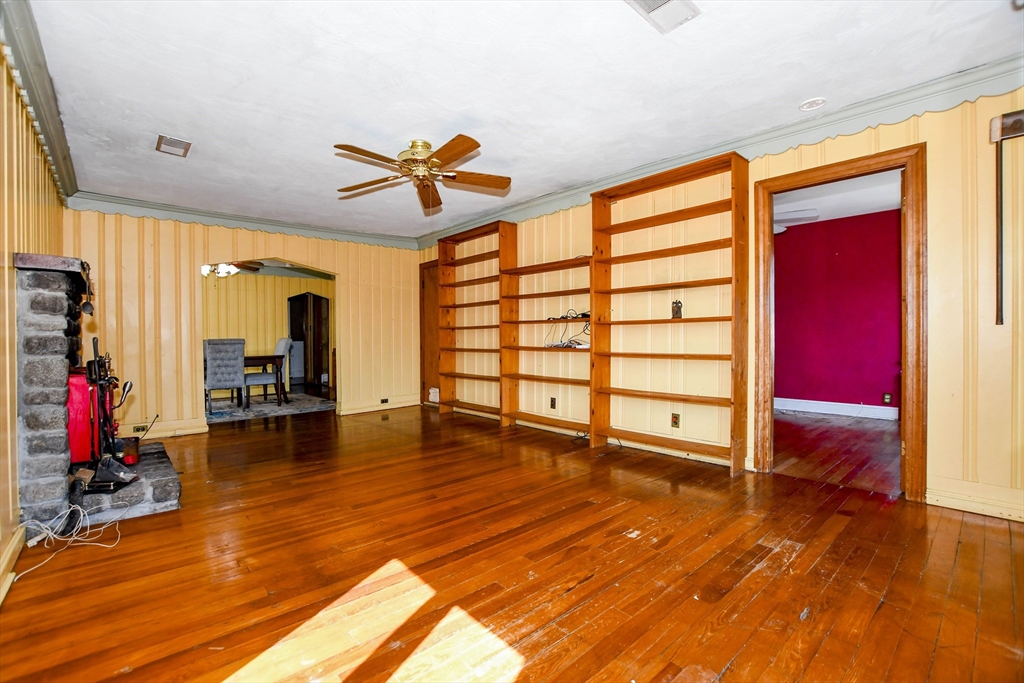 23 Bates Street Hull, MA 02045 - Photo 16 of 36