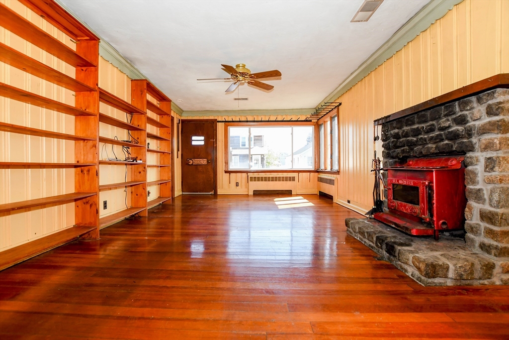 23 Bates Street Hull, MA 02045 - Photo 17 of 36