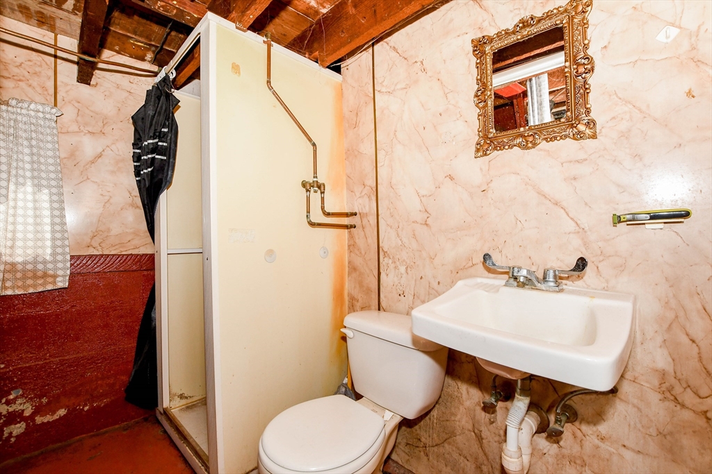 23 Bates Street Hull, MA 02045 - Photo 27 of 36