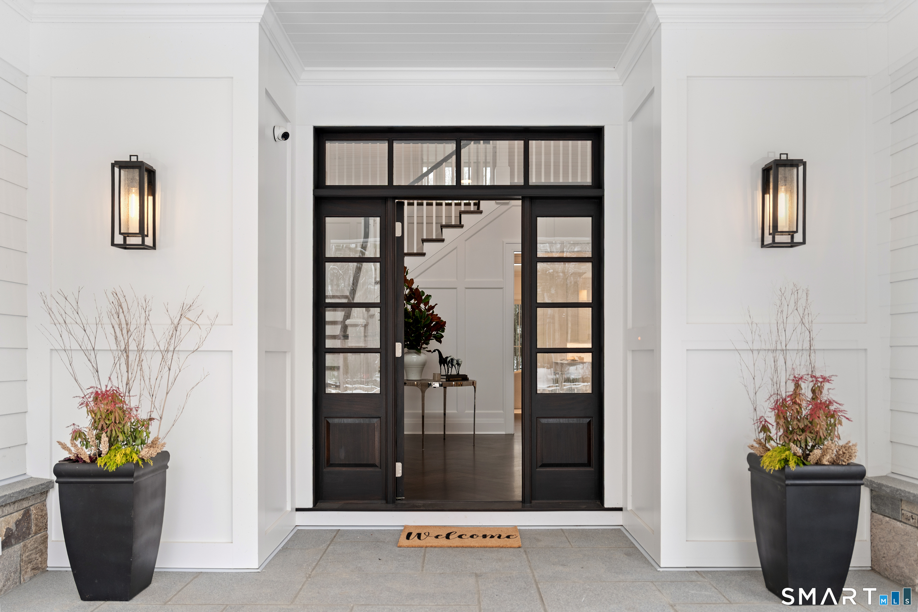 928 West Road New Canaan, CT 06840 - Photo 3 of 40