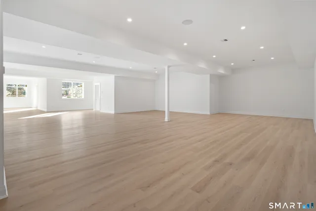 $8,595,000 | 928 West Road, New Canaan, CT 06840