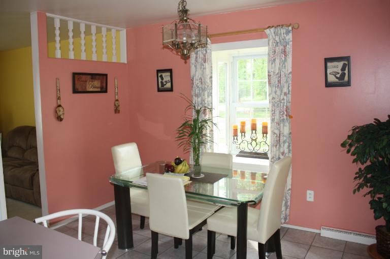 3209 Kayson Street Silver Spring, MD 20906 - Photo 15 of 18 Dining Room