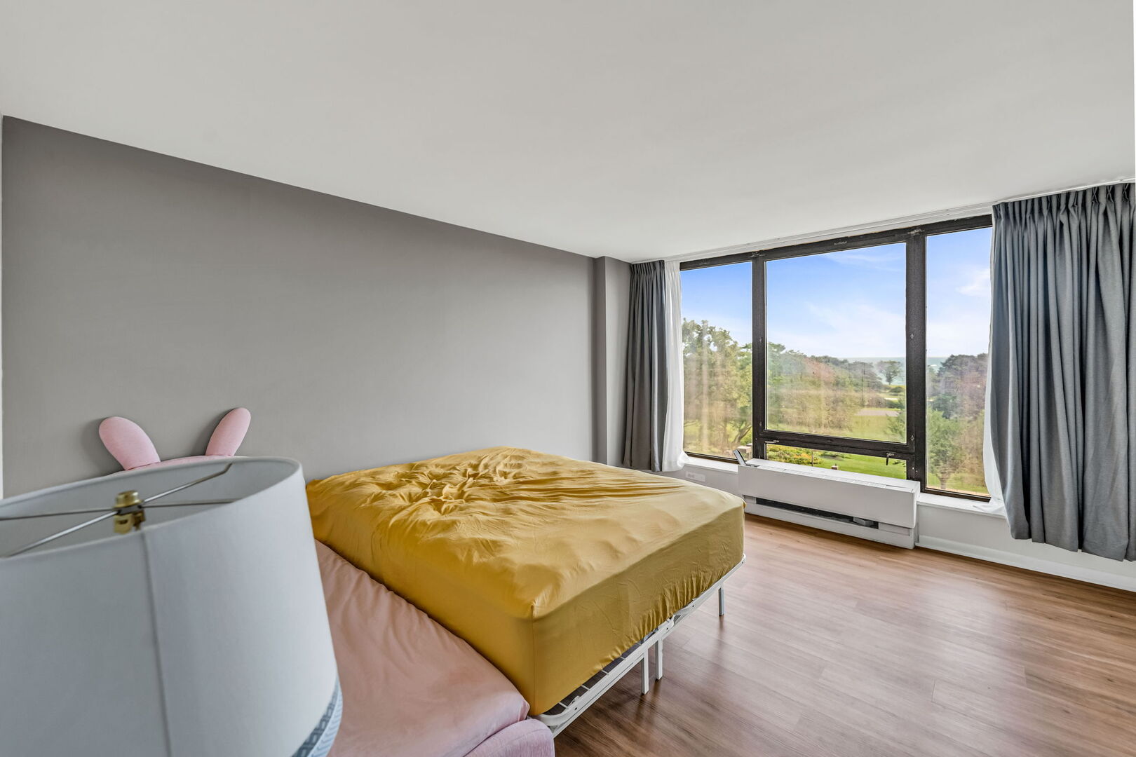 5445 North Sheridan Road, Unit 712 Chicago, IL 60640 - Photo 12 of 24 Gallery Image 12