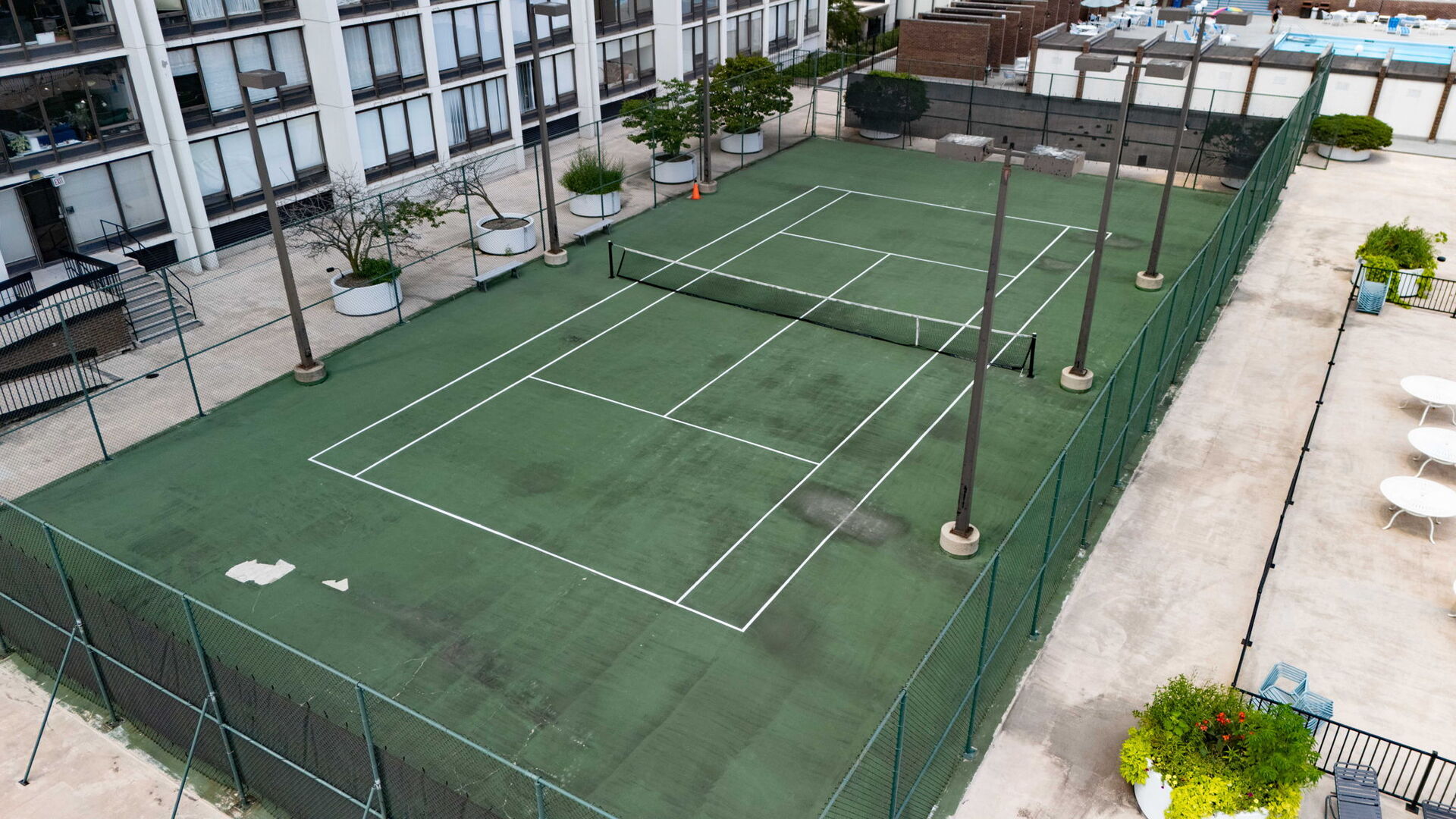 5445 North Sheridan Road, Unit 712 Chicago, IL 60640 - Photo 18 of 24 Gallery Image 18
