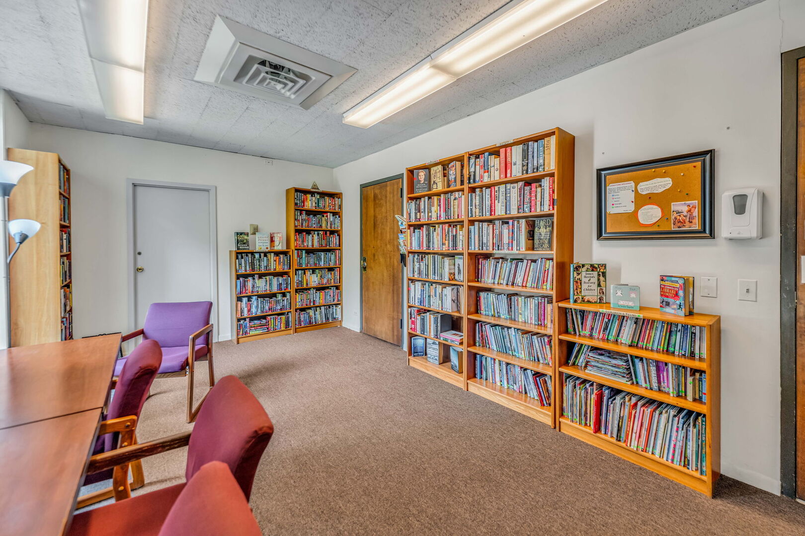 5445 North Sheridan Road, Unit 712 Chicago, IL 60640 - Photo 21 of 24 Gallery Image 21