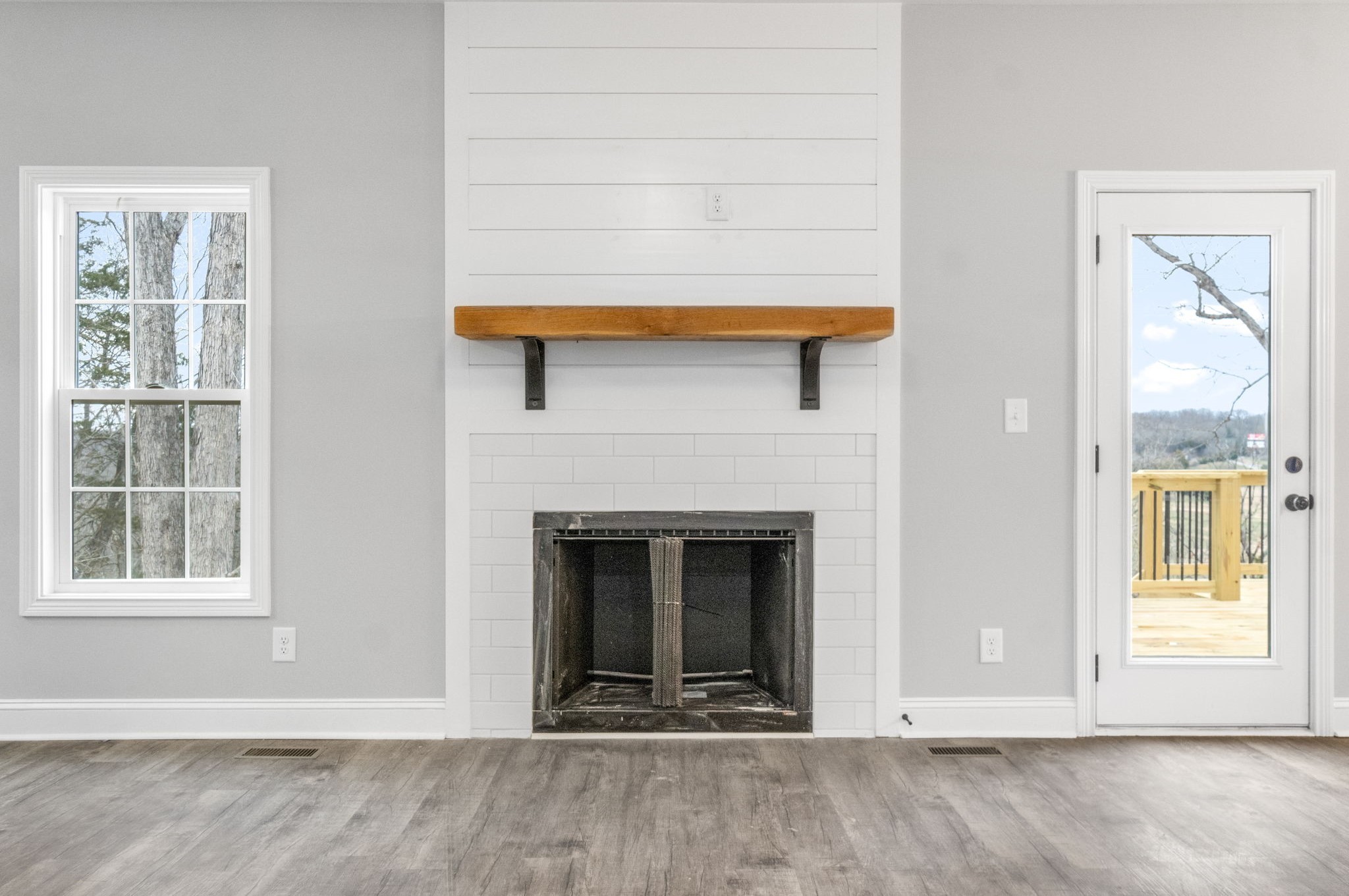 2129 Powell Road Clarksville, TN 37043 - Photo 7 of 42