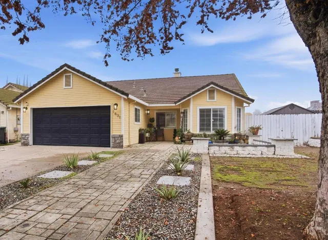 $414,900 | 1631 Crusher Avenue, Turlock, CA 95380