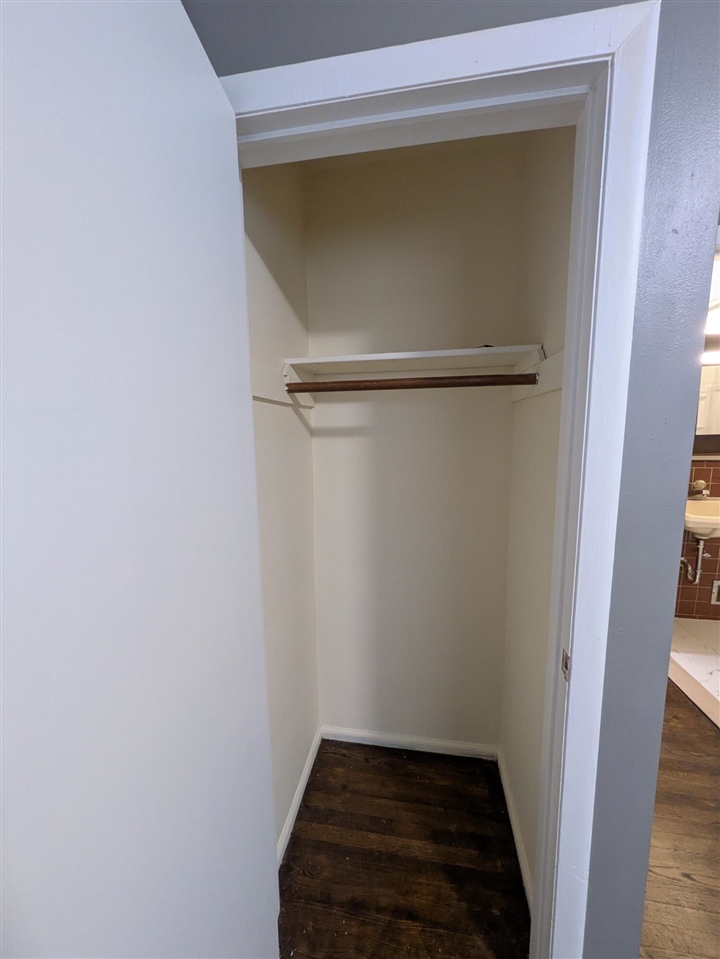 18429 Stephens Road Eastpointe, MI 48021 - Photo 13 of 26