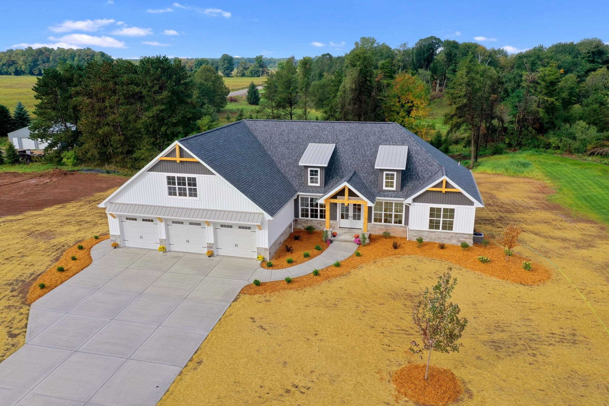 4113 Blackberry Ridge Court Oneida, WI 54155 - Photo 3 of 80