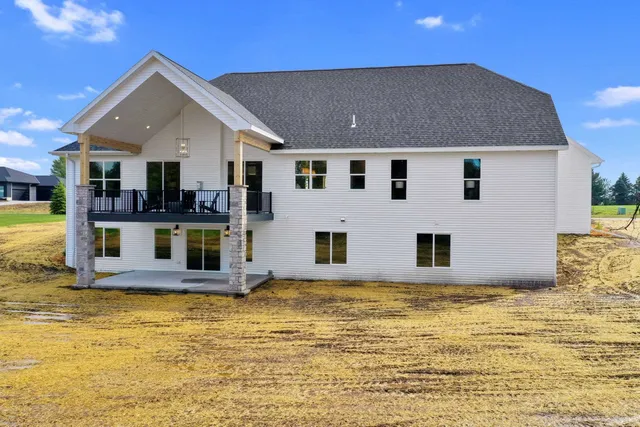 $1,190,000 | 4113 Blackberry Ridge Court, Oneida, WI 54155