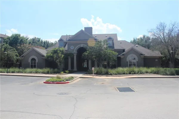 $1,850 | 11203 Ranch Road 2222, Unit 1106, Austin, TX 78732
