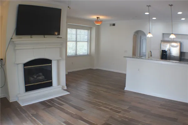 $1,850 | 11203 Ranch Road 2222, Unit 1106, Austin, TX 78732
