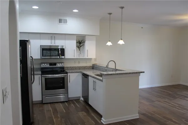 $1,850 | 11203 Ranch Road 2222, Unit 1106, Austin, TX 78732