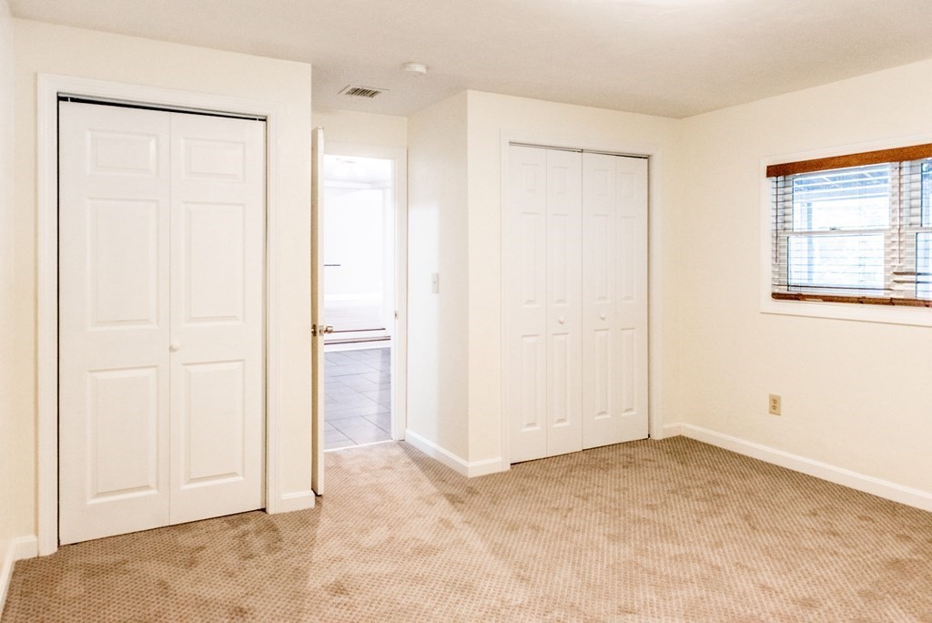 156 Dudley Road Oxford, MA 01540 - Photo 26 of 40 Gallery Image 26