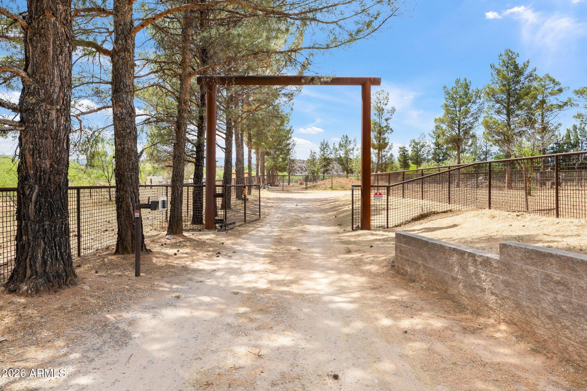 1440 South Loy Road Cornville, AZ 86325 - Photo 4 of 82 018_5e8a4542_480