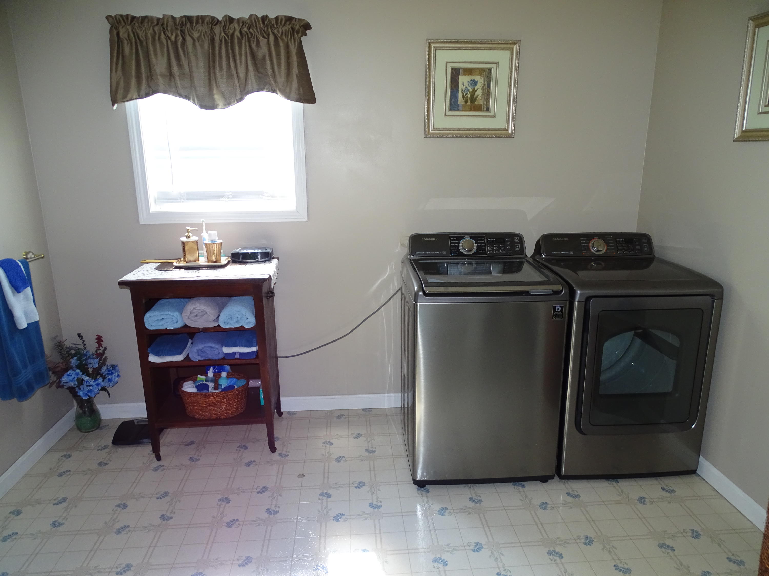 53 Riverside Avenue Fort Fairfield, ME 04742 - Photo 35 of 51 laundry