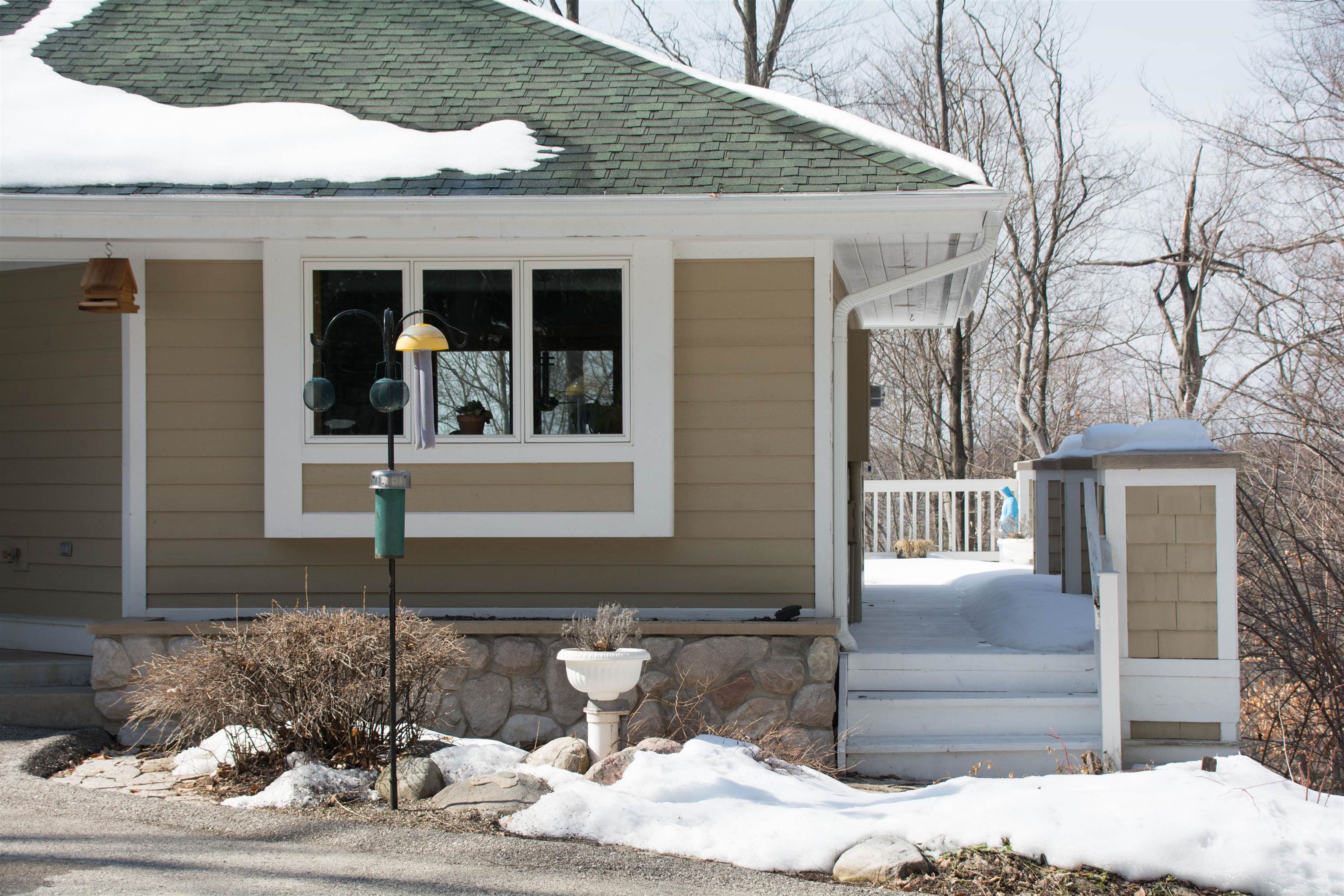 13434 Hedeen Road Traverse City, MI 49686 - Photo 5 of 42 1909212-bbd7b595-b2be-4385-9b4d-ed73113feda4.JPG