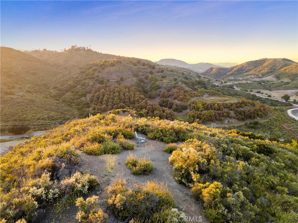 35322 Avenida La Cresta Murrieta, CA 92562 - Photo 12 of 27