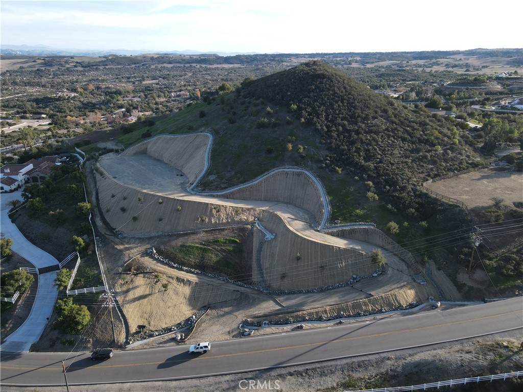 35322 Avenida La Cresta Murrieta, CA 92562 - Photo 15 of 27