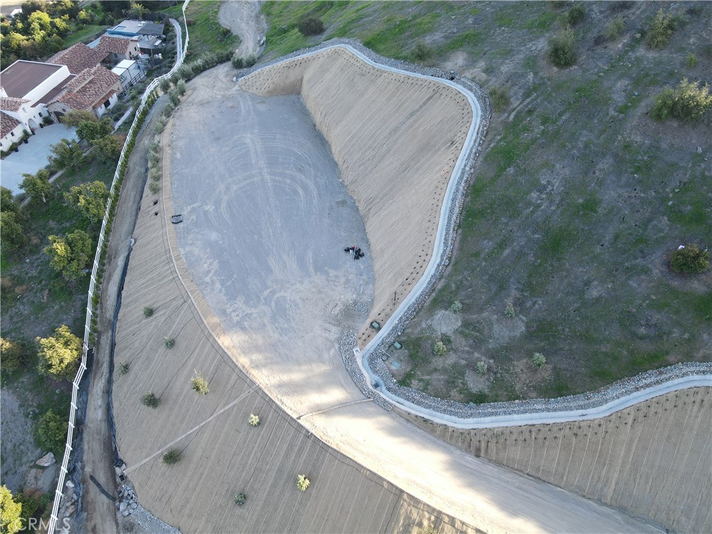 35322 Avenida La Cresta Murrieta, CA 92562 - Photo 16 of 27