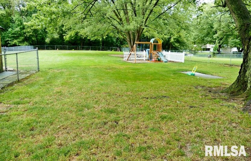 5221 West Monroe Road Peoria, IL 61607 - Photo 23 of 29 Gallery Image 23
