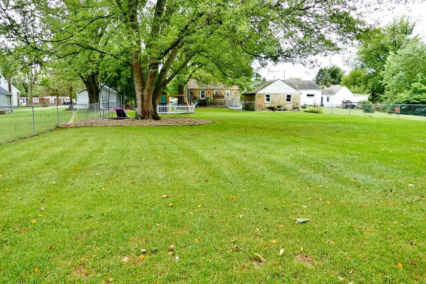 5221 West Monroe Road Peoria, IL 61607 - Photo 28 of 29 Gallery Image 28