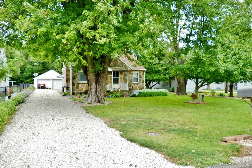 5221 West Monroe Road Peoria, IL 61607 - Photo 3 of 29 Gallery Image 3