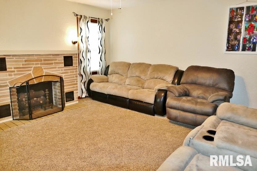 5221 West Monroe Road Peoria, IL 61607 - Photo 7 of 29 Gallery Image 7