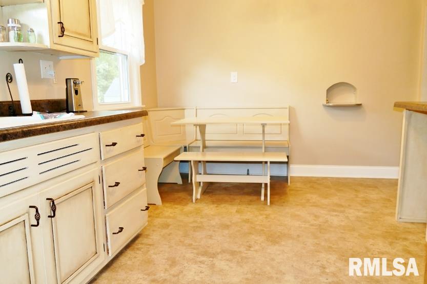5221 West Monroe Road Peoria, IL 61607 - Photo 10 of 29 Gallery Image 10