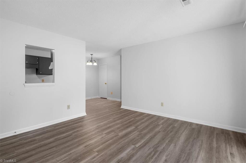 5643 Hornaday Road, Unit E Greensboro, NC 27409 - Photo 7 of 29 Gallery Image 7