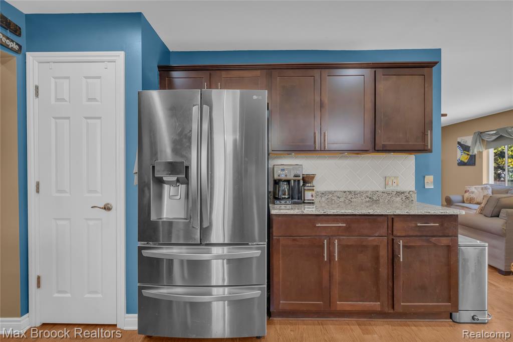 3566 Samuel Avenue Rochester Hills, MI 48309 - Photo 8 of 34
