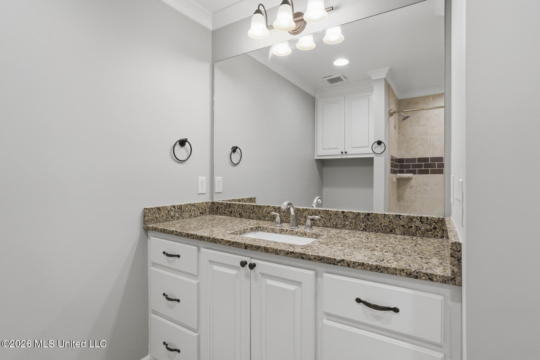 1719 Wilhurst Street Jackson, MS 39211 - Photo 13 of 22 1719 Wilhurst-18