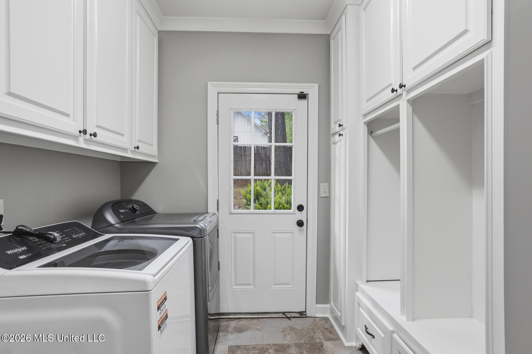 1719 Wilhurst Street Jackson, MS 39211 - Photo 10 of 22 1719 Wilhurst-15