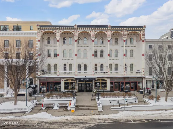 $1,150,000 | 19 Washington Street, Unit 264, Saratoga Springs, NY 12866