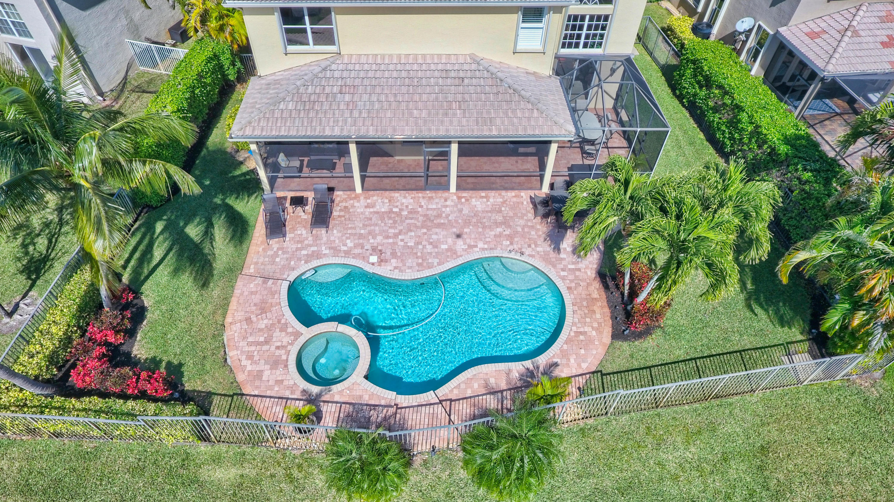 19155 2 River Lane Boca Raton, FL 33498 - Photo 3 of 46 aerial