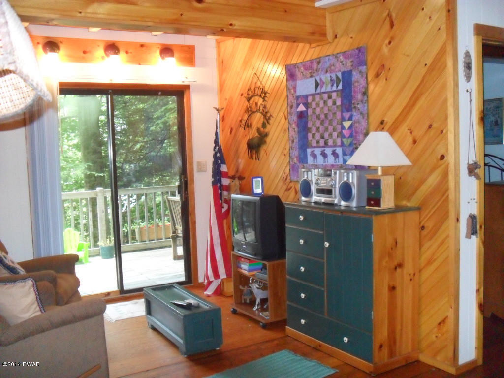 82 Cub Road Lake Ariel, PA 18436 - Photo 11 of 20