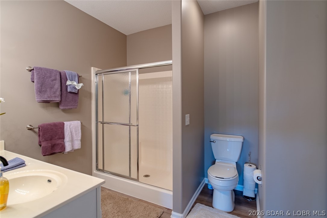 611 Lays Days Road, Unit R8 Osage Beach, MO 65065 - Photo 24 of 35
