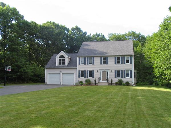 4 Field Pond Road Milford, MA 01757 - Photo 1 of 30 Gallery Image 1