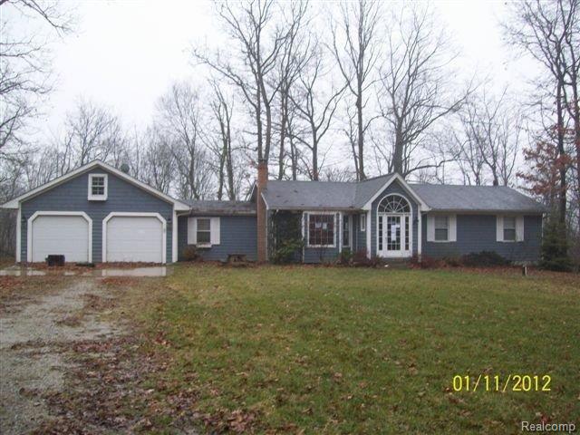 6270 East Dean Road Howell, MI 48855 - Photo 1 of 12 1-12-12 003.jpg
