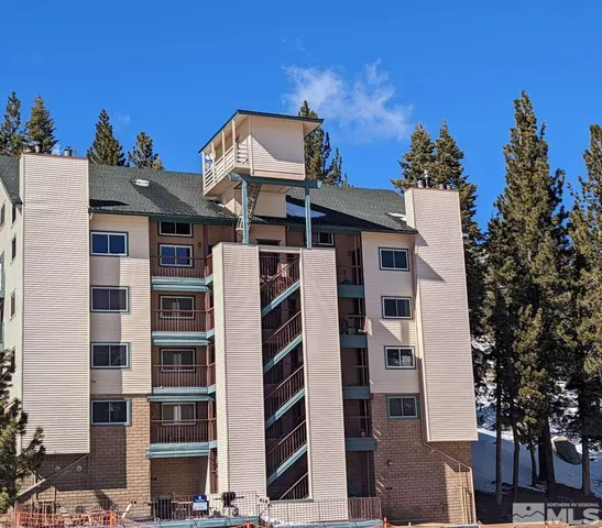$997,000 | 416 Quaking Aspen Lane, Unit P, Stateline, NV 89449